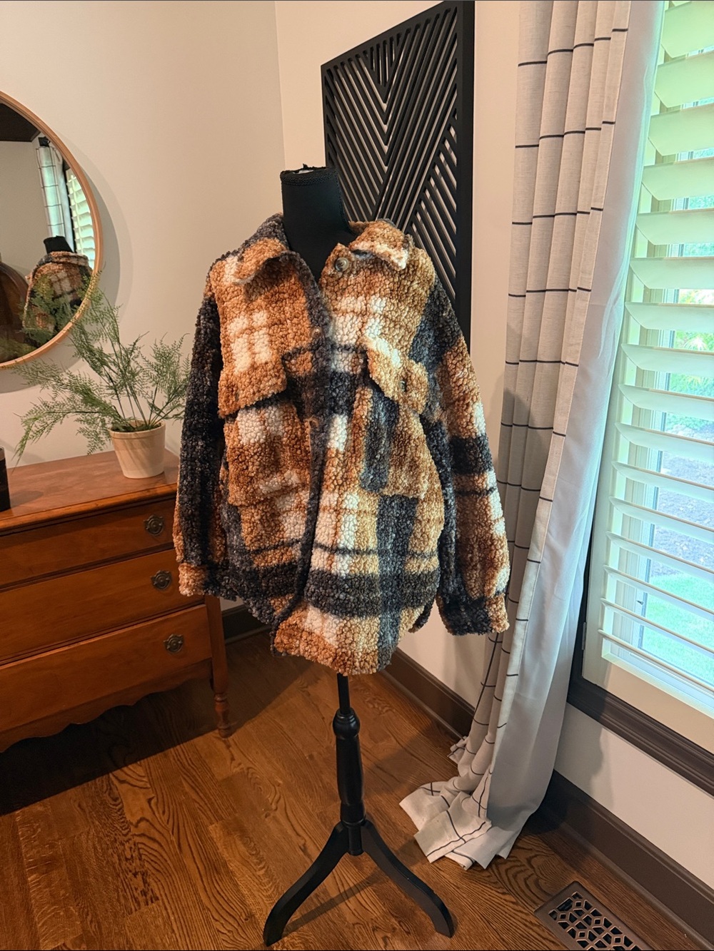 Blu Pepper teddy plaid shacket large